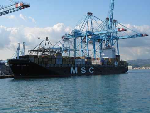 El tráfico portuario de mercancía general logra el tercer mejor registro de la historia